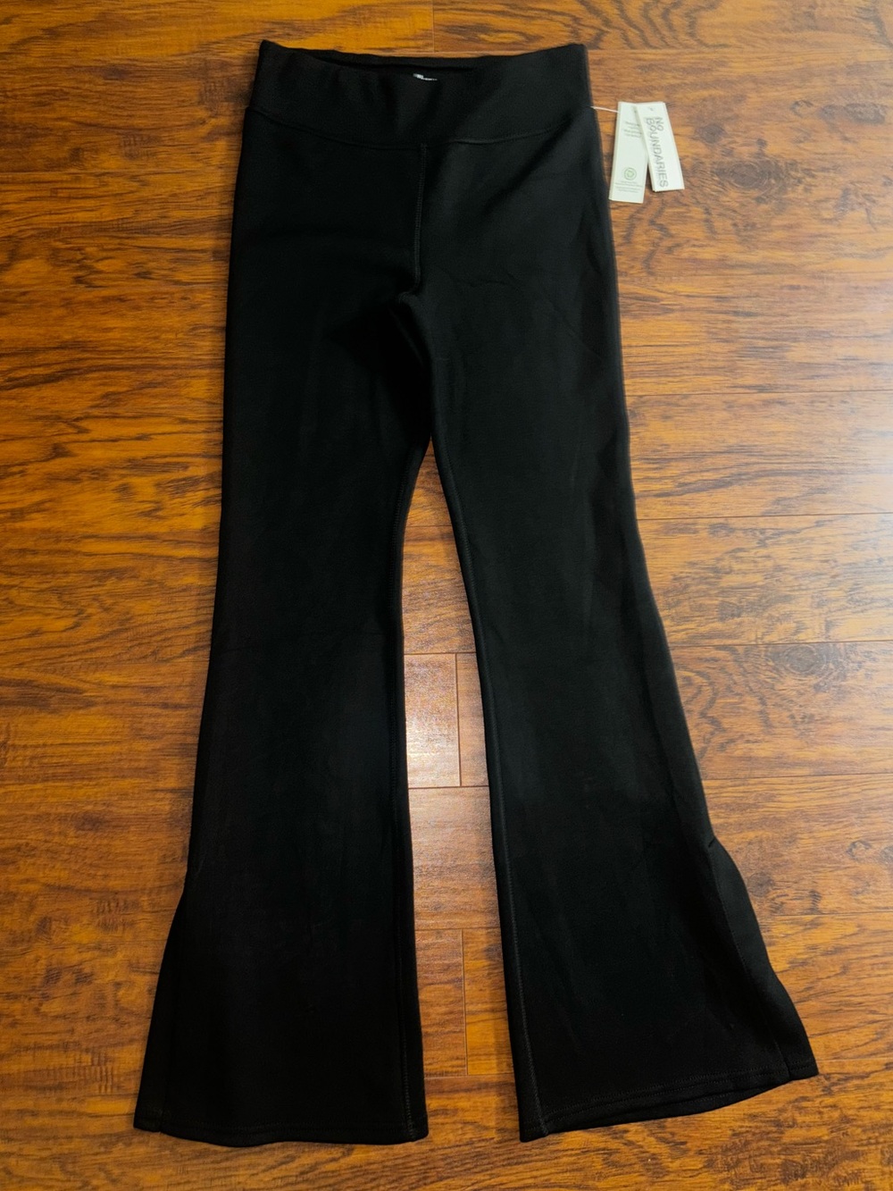 No Boundaries NWT Flared Pants Black Slit Ankle Active Yoga Bottoms